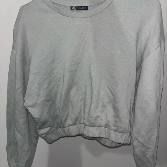 Zara Light Gray Cropped Crewneck Sweatshirt - Picture 5 of 5